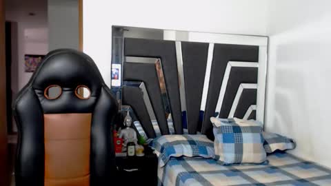 Snapshot of noah_harris01 chatting on 28, 2, 2026 Noah Harris01 online show from 28, 2, 2026