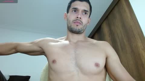 Noah online show from 8, 3, 2025