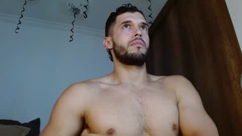 Snapshot of noah_jhonsonn chatting on 3, 7, 2026 Noah online show from 3, 7, 2026