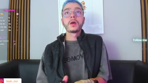 Snapshot of noah_ricci_ chatting on 3, 2, 2025 online show from 3, 2, 2025