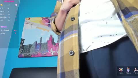 Snapshot of noah_ricci_ chatting on 6, 2, 2025 online show from 6, 2, 2025