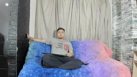 Noahandbunny online show from 28, 4, 2026