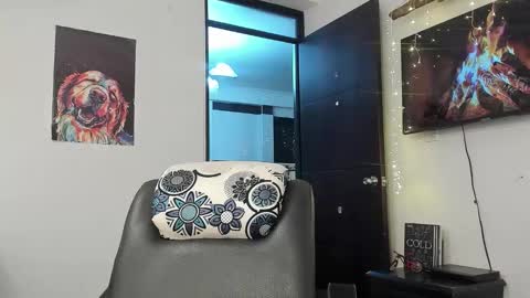 LIAM- noah online show from 7, 1, 2025