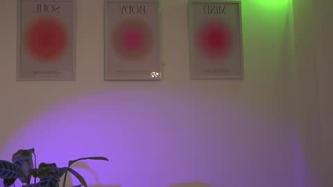 Snapshot of noahh_th03 chatting on 23, 2, 2025 Noah online show from 23, 2, 2025