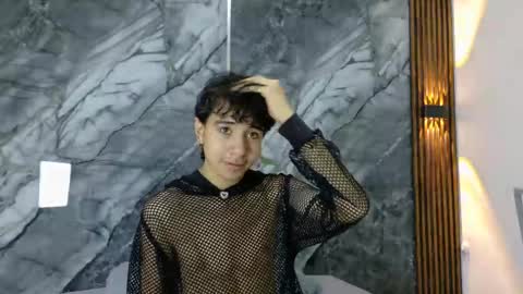 Snapshot of noahwalker__ chatting on 27, 4, 2026 online show from 27, 4, 2026