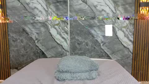 Snapshot of noahwalker__ chatting on 11, 5, 2026 online show from 11, 5, 2026