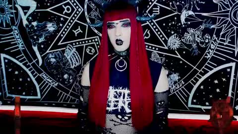 caroline online show from 25, 1, 2025