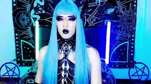 caroline online show from 10, 2, 2025