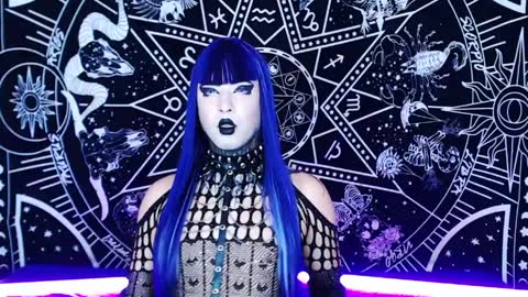 caroline online show from 7, 4, 2026