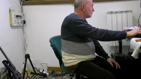 nograd01 online show from 10, 3, 2025