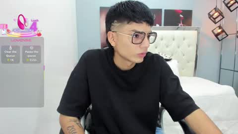 Noha Scott online show from 12, 10, 2025