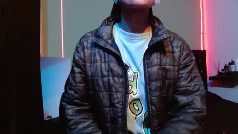 Noha Thomson online show from 3, 10, 2025