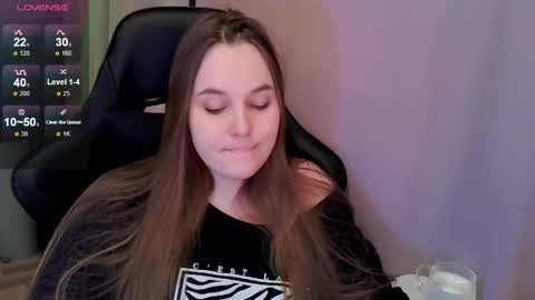 noir_ember_ online show from 22, 3, 2026