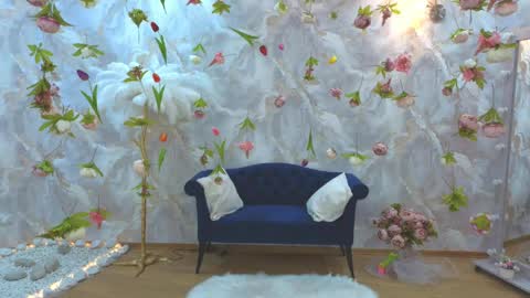 noirwhisper online show from 7, 4, 2026