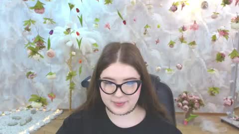 noirwhisper online show from 27, 5, 2026