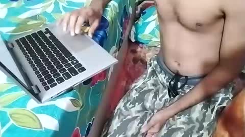 Snapshot of nooby942461 chatting on 6, 1, 2025 sim nib online show from 6, 1, 2025