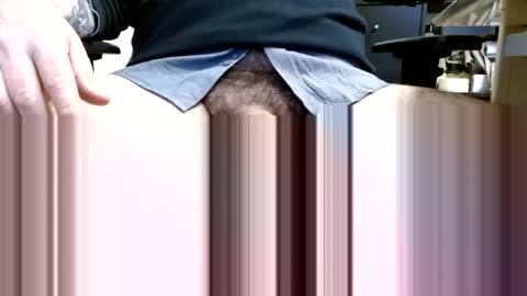 Snapshot of nopantbsx chatting on 14, 2, 2025 The Best Ever  online show from 14, 2, 2025