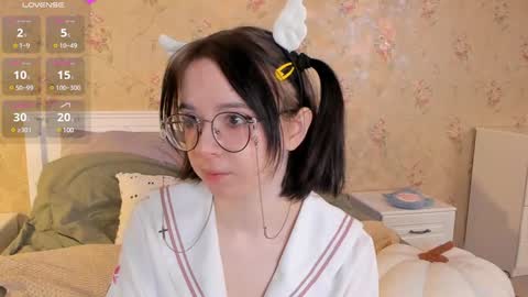 Snapshot of nora_failure chatting on 19, 12, 2024 Nora Failure online show from 19, 12, 2024