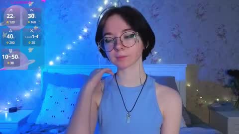 Snapshot of nora_failure chatting on 22, 2, 2025 Nora Failure online show from 22, 2, 2025