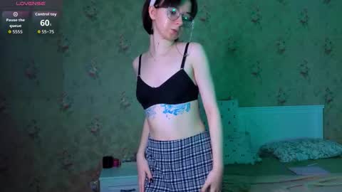 Snapshot of nora_failure chatting on 22, 11, 2025 Nora Failure online show from 22, 11, 2025