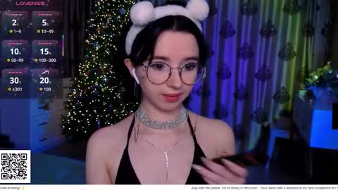 Snapshot of nora_failure chatting on 6, 1, 2026 Nora Failure online show from 6, 1, 2026