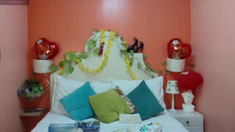 Nora Temptress online show from 24, 2, 2026