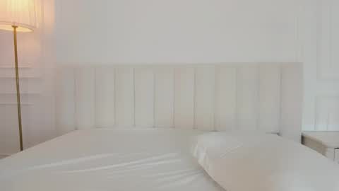 noraaddams online show from 21, 11, 2025