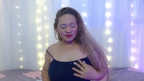 norapaker online show from 23, 9, 2025