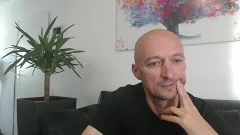 Snapshot of nordicrunner76 chatting on 25, 5, 2026 nordicrunner76 online show from 25, 5, 2026