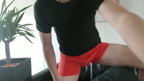 Snapshot of nordicrunner76 chatting on 14, 6, 2026 nordicrunner76 online show from 14, 6, 2026