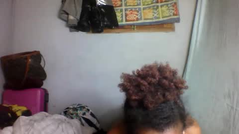 nosminah01 online show from 20, 9, 2025