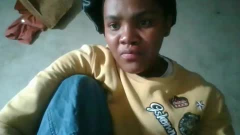 nosminah01 online show from 27, 3, 2026