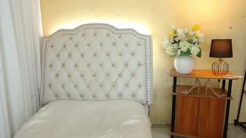 Kyline online show from 11, 10, 2025