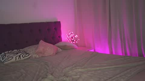 Tina online show from 20, 2, 2025