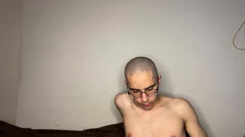 Snapshot of notatheeena chatting on 4, 10, 2025 notatheeena online show from 4, 10, 2025