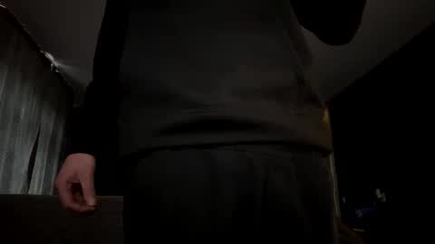 Snapshot of notsmallnotbigg chatting on 1, 3, 2026 notsmallnotbigg online show from 1, 3, 2026