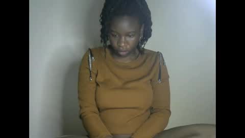 novaah online show from 9, 11, 2025