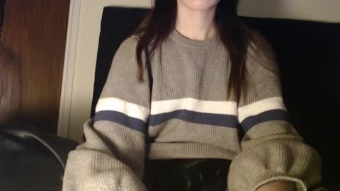 Snapshot of novafrey chatting on 8, 12, 2024 Olivia online show from 8, 12, 2024