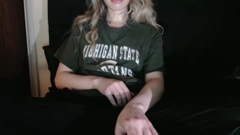 Olivia online show from 23, 12, 2025