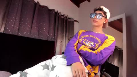 Nova online show from 17, 11, 2025