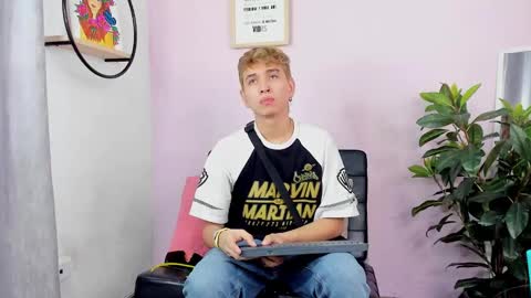 NovayBrian online show from 12, 1, 2025