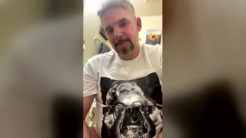 Snapshot of nre321985 chatting on 12, 3, 2026 nre321985 online show from 12, 3, 2026