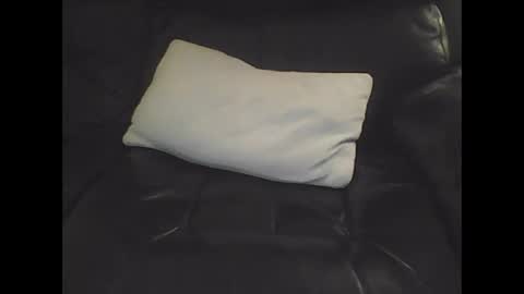 nudestud887 online show from 5, 12, 2024