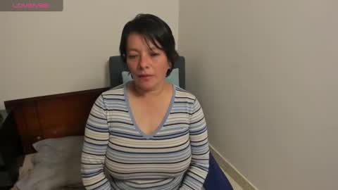 nuit_rose online show from 7, 2, 2025