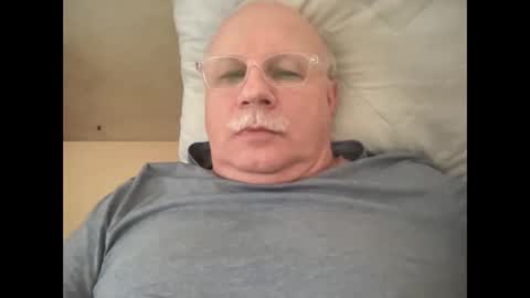 nukiss online show from 22, 9, 2025