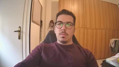 nuotatore90 online show from 4, 10, 2025