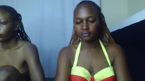 Snapshot of nutgal_ chatting on 3, 4, 2026 nutgal online show from 3, 4, 2026