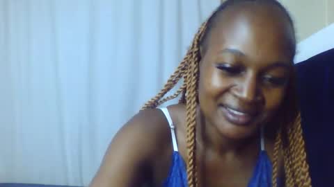 Snapshot of nutgal_ chatting on 8, 4, 2026 nutgal online show from 8, 4, 2026