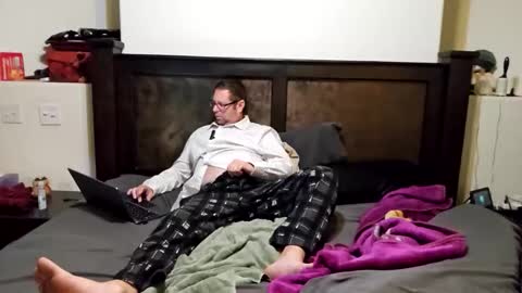 nuttyprof online show from 22, 10, 2025