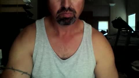 nvrenuff1979 online show from 16, 9, 2025